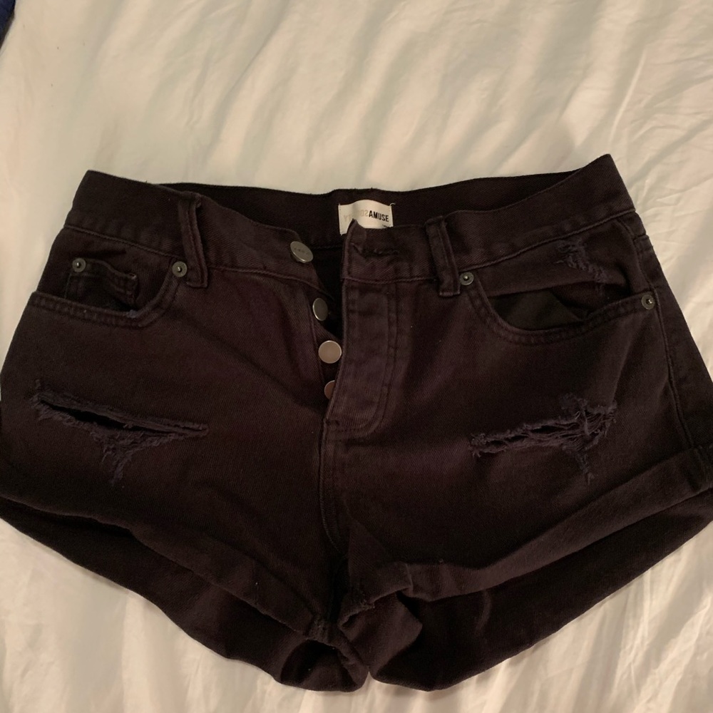 Amuse society black denim shorts